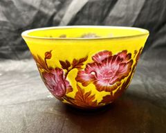 ルーマニア・ガレ グラス（植物文様）多層被せガラス エミールガレ様式 ガラス工芸品