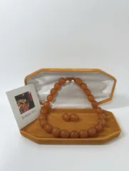 美品✨本蝋琥珀 Beoluna 丸玉 ネックレス＆イヤリング ロイヤルアンバー 美品✨本蝋琥珀 Beoluna 丸玉 ネックレス＆イヤリング ロイヤル