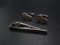 Item thumbnail for item 89768c73-1b42-432a-96fc-400d53ed61bf