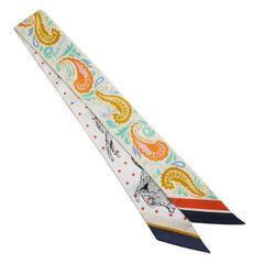 エルメス　HERMES　スカーフ　ツイリー　GUEPARDS　BANDANA　ジョーヌスフレ/オレンジ/ヴェール　未使用品