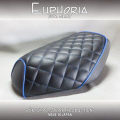 □【DIO ディオ AF27 AF28 SR ZX】張替え済♪　カスタムシート　黒/青　ダイヤ柄《Euphoria》□MK56649