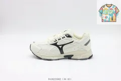【今日特価】ミズノのランニングシューズ ホワイト＆ブラック D1GH223002-WTO輸入2