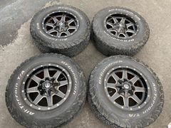 FUEL　１７インチアルミ　BFG　AT　タイヤ　２６５/７５R１７　１２０プラド　１５０プラド
