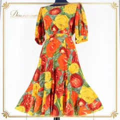 社交ダンス 衣装 チャコット Chacott トップス スカート ツーピース セットアップ 上下セット イエロー系 花柄 軽い 黄色 オレンジ 赤 パーティ 発表会 レトロ おしゃれ クラシック 発表会衣装 カラフル ステージ衣装 ダンス用