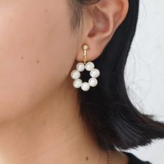リングパール イヤリング 淡水パール シンプル 上品 韓国 ホワイト 結婚式 秋