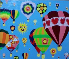 ハッピー気球　喜多方のバルーンフェスティバルがモデルの作品　画家　小楠アキコ作品