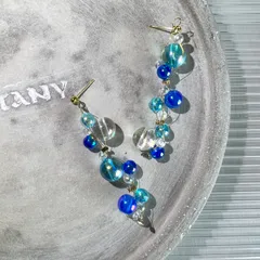 ブルーのバブルピアス・イヤリング