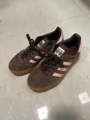 adidas(アディダス) ガゼル ボールド ブラウン ピンク 240