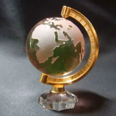 2025年最新】ウラン ガラスの人気アイテム - メルカリ