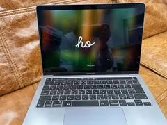 MacBook Pro (13インチ, 2020, Thunderbolt 3ポート x 4)
