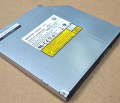 【中古パーツ】複数可 DVDドライブ ノートパソコン用 内蔵DVDスーパーマルチ 厚さ9.5mm SATA RW■UJ8B2 ベゼル無し
