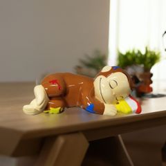 貯金箱 おさるのジョージ おやすみ インテリア 陶磁器 インスタ映え プレゼント ギフト キャラクター 雑貨 サンアートコインバンク かわいい おしゃれ ギフト 子供向け 大人向け おもしろグッズ 貯金習慣 部屋飾り お祝い おこづかい キュリアスジョージ