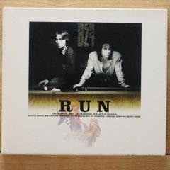 B'z/［RUN初回限定盤］と［IN THE LIFE初回限定盤］ - メルカリ