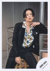 【中古】生写真(STARTO) HiHi Jets/井上瑞稀/膝上/「HiHi Jets Arena Tour 2024 BINGO」グッズオフショット/公式生写真