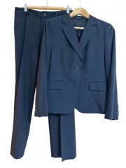 2025年最新】Aquascutum パンツスーツ上下の人気アイテム - メルカリ