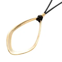 【D：ゴールド×ワンサイズ】[Cream dot. クリームドット公式] ネックレス レディース  金属アレルギー ニッケルフリー ロング 大ぶり レザーコード オーバル 変形 メタル 歪 puレザー 大人 上品 エレガント カジュアル シンプル 