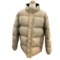 新品未使用　タグ付き　ラコステ　リバーシブルパテットジャケット　ダウンジャケット LACOSTE ラコステ 耐水透湿 ダウン ジャケット BH021J-99 メンズ