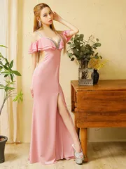 ピンク[AR24807-P-2401]【ANGEL R/エンジェルアール】バストビジュー/ オープンフリルショルダー/ スリット/ タイト/ ロングドレス/ キャバドレス long