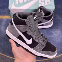 2024年最新】nike sb dunk high 25.5の人気アイテム - メルカリ