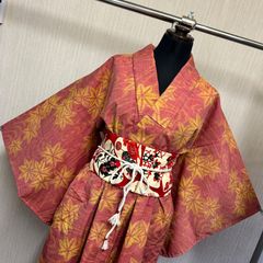 和洋折衷コーデ｜新品　着物リメイクワンピース もみじ柄×くすみ赤 ウール素材 ウール着物　着物ワンピース　紅葉　帯付き ２点セット