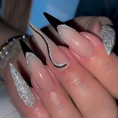 Liberte555 ネイルチップ ギャル 子供 付け爪 長い 地雷系 明日届く 黒 可愛い キラキラ シール グッズ(ギャルタイプ5,  ロング)