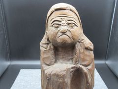木製 羊を担ぐイエス・キリスト像 約30cm - メルカリ