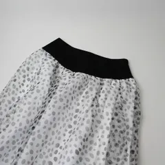 未使用 定価5.9万 2022AW BORDERS at BALCONY ボーダーズアットバルコニー オーガンジードットプリントスカート 38/白【2400013298599】のサムネイル