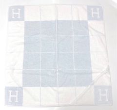 参考価格￥40,700！仏製【美品】エルメス バスラップ アヴァロン Hロゴ おくるみ ベビータオル バスタオル コットン100％ ブルー　2A48
