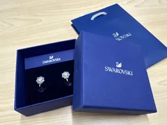SWAROVSKI ピアス