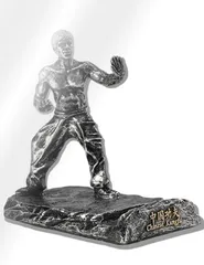 CIOP(シオップ) カンフー スマホスタンド スマホ立て かわいい 可愛い おしゃれ フィギュア 卓上 iphone/ipad/タブレットパソコン(プッシュ シルバー 01)