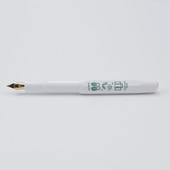 新品 未開封 未使用 万年筆 EF 極細 Kaweco eric コラボ クラシック ホワイト カヴェコ ペン お祝い 贈り物 プレゼント