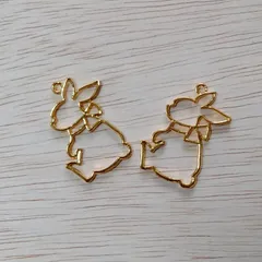 チャーム★レジン枠★うさぎ★リボンうさぎ★ゴールド〈CH0052〉