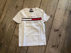 新品　未使用　TOMMY HILFIGER トミーヒルフィガー　キッズTシャツ