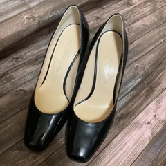 【超美品】銀座かねまつ 大人気のエナメルパンプス　黒　23㎝　雨晴兼用