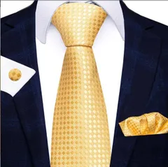 ゴールド ダイヤモンドパターン ネクタイ セット　結婚式 発表会　七五三祝い　パーティー イベント 卒業式 入学式　入社式　ダンスパーティー　ゴールド色　金色　格子柄　チェック柄　ワイシャツ スーツ 格安 小物 ネクタイ ハンカチ カフス 3点セット