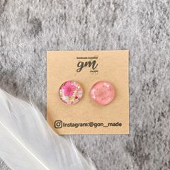押し花ピアス（ピンク）［サージカルステンレス］※イヤリング変更可能