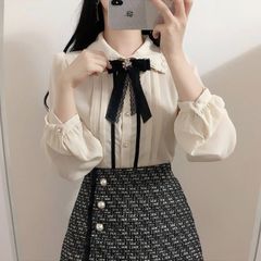 【新品】おすすめ 人気  レディース 韓国 ボウタイ ブラウス 長袖 ベージュ S M L XL　大人可愛い♡フリルリボン付きブラウス　B0101