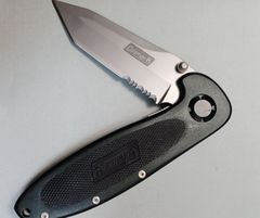 コールマンColeman フォールディングナイフ中型
