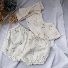 ギフトセット Lien de famille ヘアバンド スタイ ブルマ 3点セット カスミソウ イエロー （ ギフト セット ベビー お祝い 出産祝い おしゃれ 女の子 赤ちゃん よだれかけ 360度 ヘッドバンド かぼちゃパンツ プレゼント ）