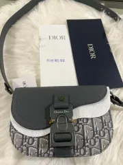 2025年最新】サドルバッグ diorの人気アイテム - メルカリ 