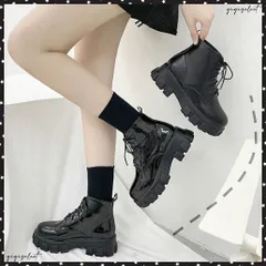 ショートブーツ レディース厚底ブーツ韓国レースアップ ローヒールシューズ 歩きやすい 通勤通学 ストームブーツ 疲れない カジュアル靴 春秋冬コンフォートブーツショートブーツ 黒 おしゃれ シューズ 美脚編み上げブーツ