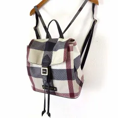 ブルーレーベルクレストブリッジ BLUE LABEL CRESTBRIDGE リュック リュックサック PVC チェック柄 巾着 ベージュ 黒 ブラック 赤 かばん 鞄 カバン 美品 日本製のサムネイル