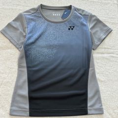YONEX ウィメンズTシャツ　Sサイズ