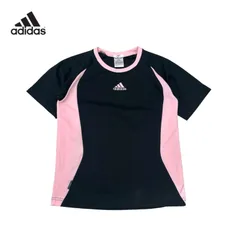 1382◯ adidas tシャツ　カットソー　スポーツ　140