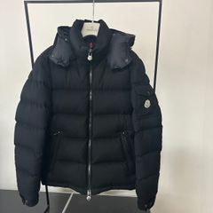 MONCLER　MONTGENEVREブラック ブラック Montgenevre ショートダウンジャケット : ショートダウン