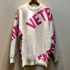 ★お盆期間限定価格★  ヴェトモン VETEMENTS ジャイアント ロゴ ニット セーター プルオーバー 白 ホワイト ピンク [XS] メンズ N707/T3