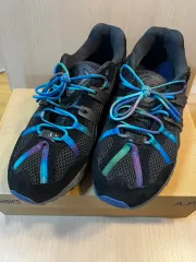 【新品未使用】A.P.C. asicsコラボパンツ　（アーペーセー）※完売品 新品未使用】A.P.C. asicsコラボパンツ（アーペーセー）※完売品