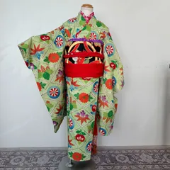 ①七歳用　着物(正絹)長襦袢付　美品❢　used 長襦袢 正絹 梅地紋 身丈119.5cm 裄丈63cm リサイクル 着物 中古
