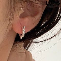 ピアス レディース フープピアス ノット 結び目 メタル シンプル 小さめ 小ぶり こなれ感 おしゃれ カジュアル きれいめ 韓国 韓国っぽ lupis ルピス v2616