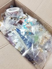 ハンドメイドパーツ まとめ売り ハンドメイドアクセサリーパーツ イヤリングパーツ ピアスパーツ タッセル 和服用 着物用